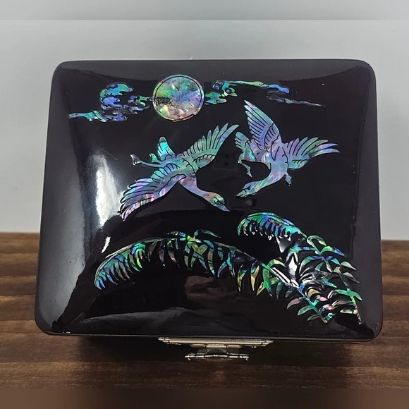 Source Unknown Other - Vintage Jewelry Trinket Box in Brown Lacquer Asian Mother of Pearl Inlay Birds